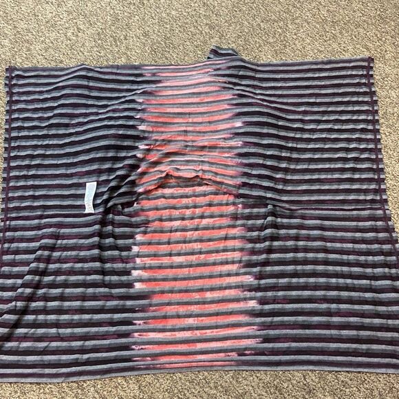 Language Pink and Blue Asymmetrical Tunic with 3/4 Sleeves - Picture 5 of 5